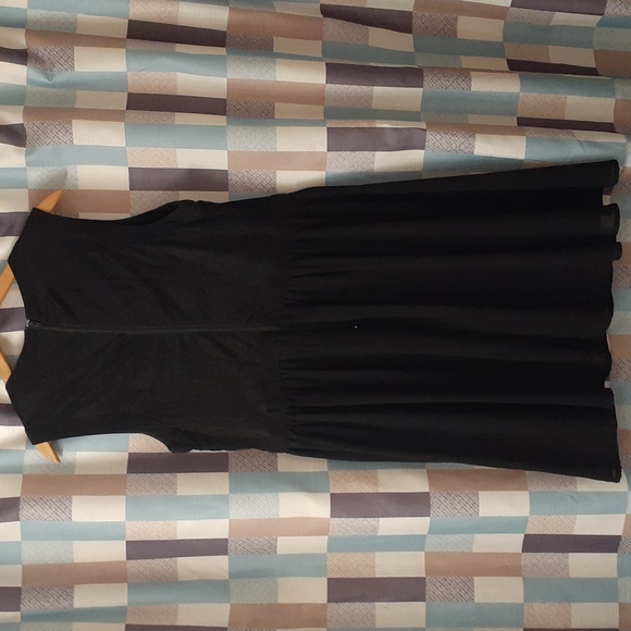 Forever 21 plus sized sleeveless dress - Picture 3 of 8
